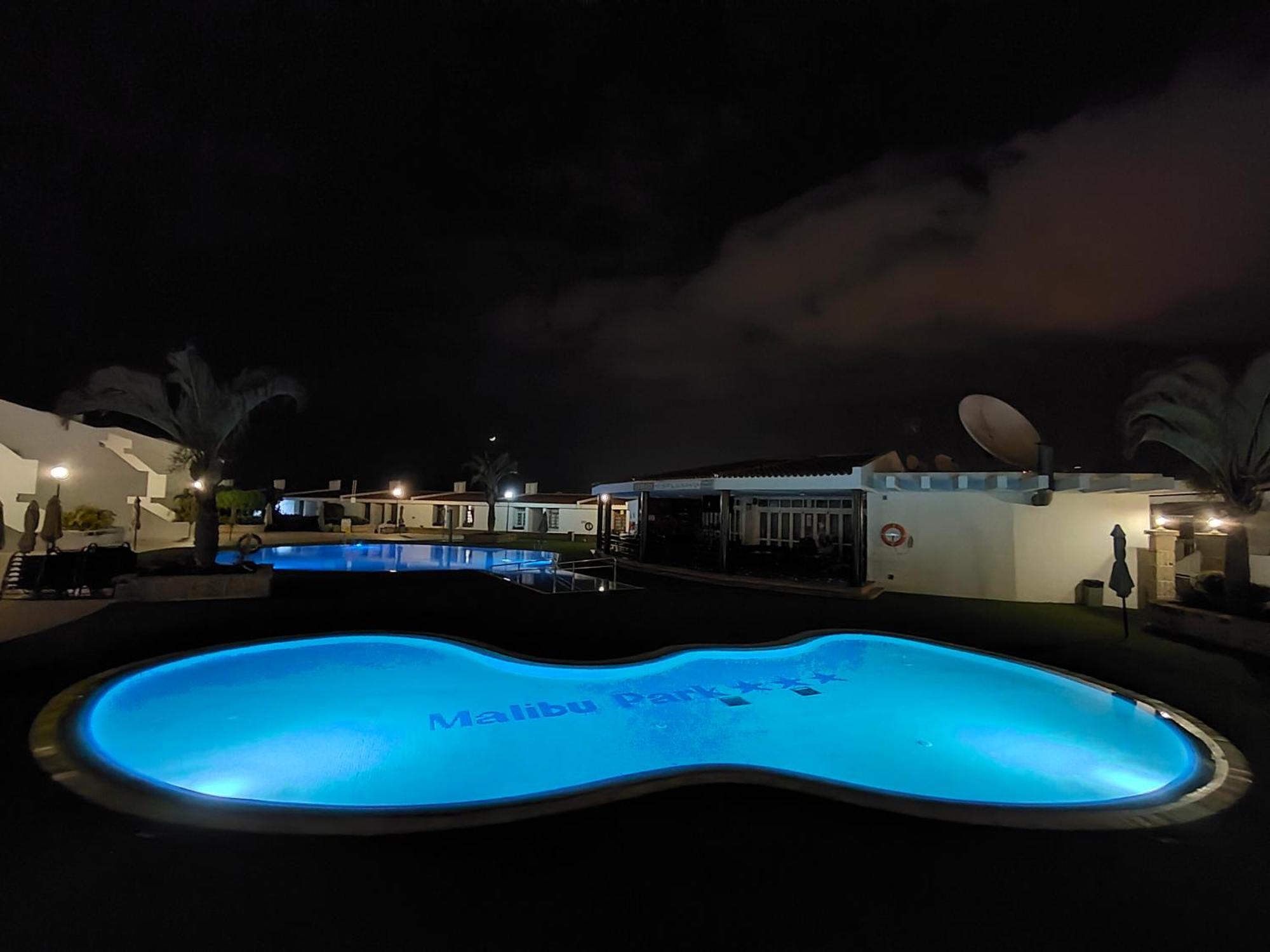 Malibu Park Apartments Sol 阿德耶 外观 照片
