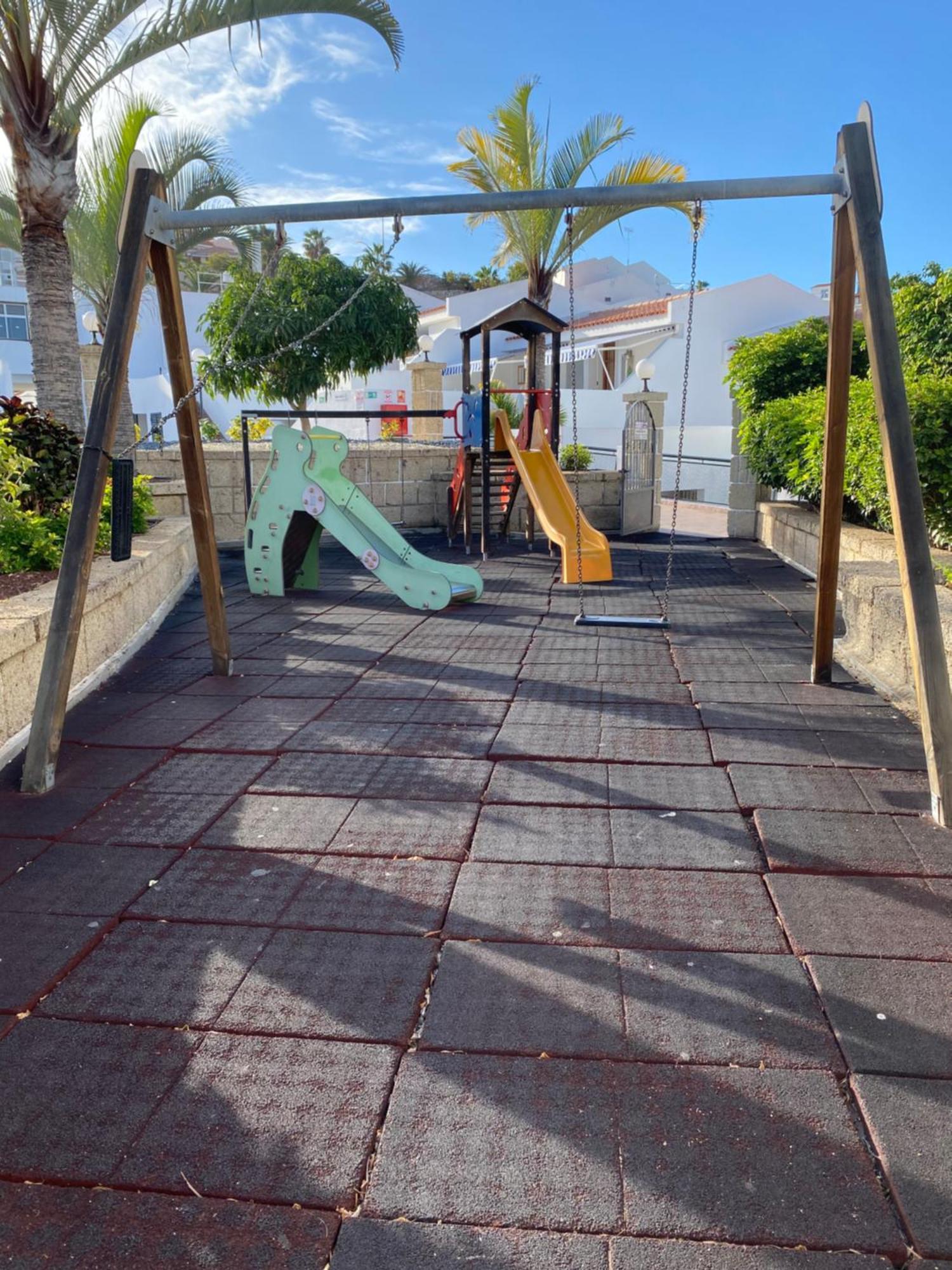 Malibu Park Apartments Sol 阿德耶 外观 照片